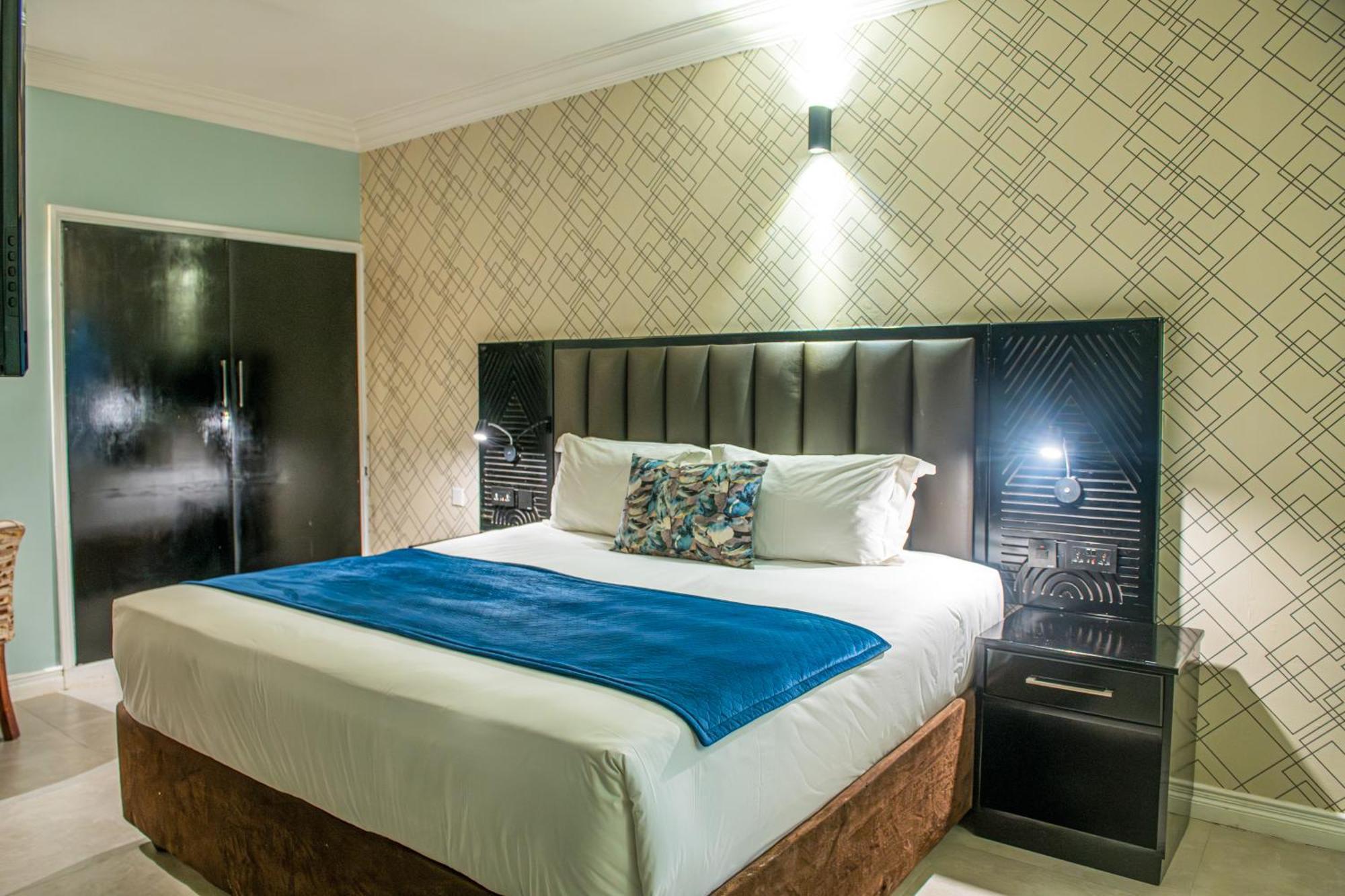 New Ambassador Hotel Хараре Екстер'єр фото